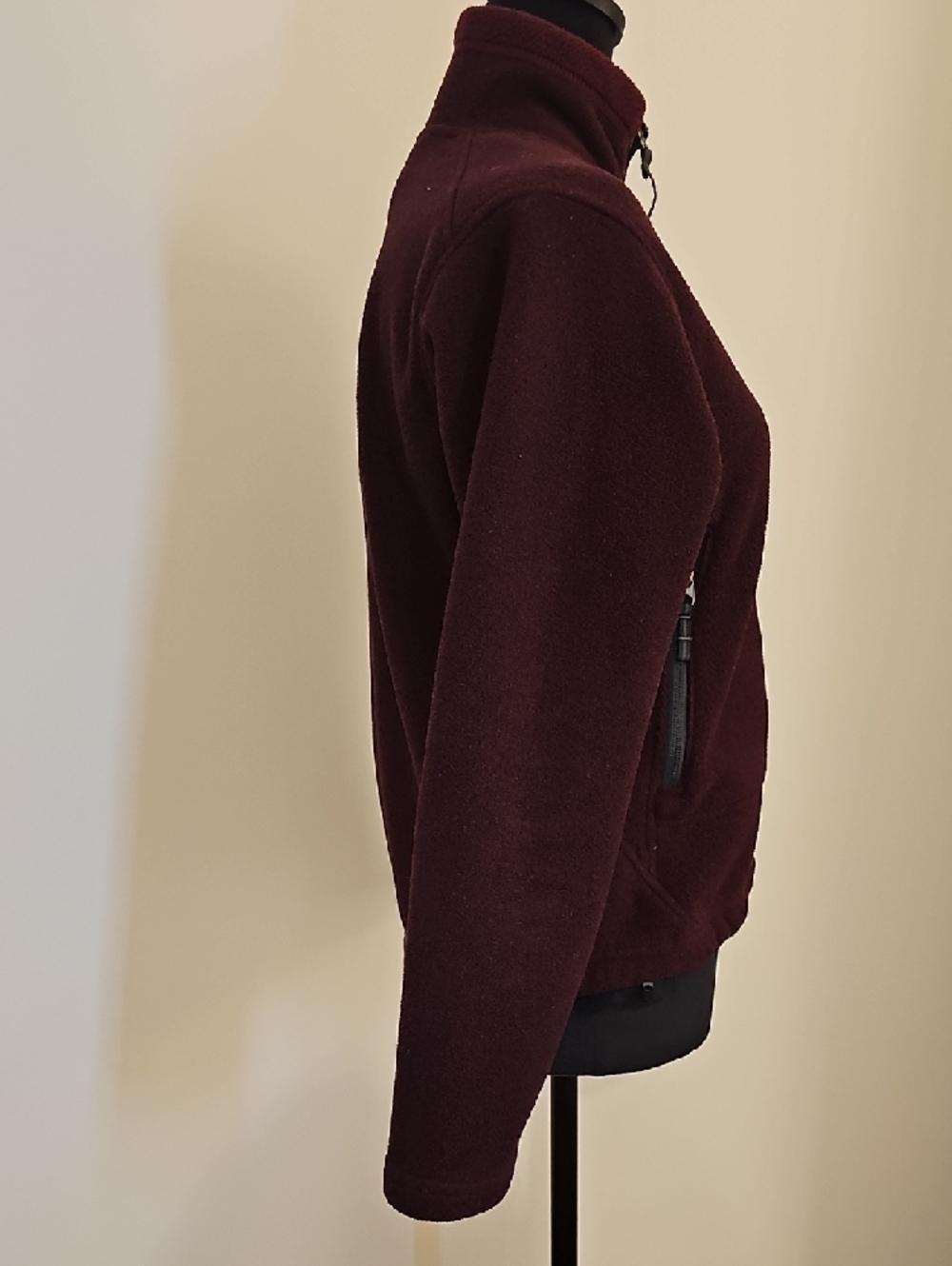 Vintage REI Women's Burgundy Full-Zip Polertec Jacket - Picture 6 of 16